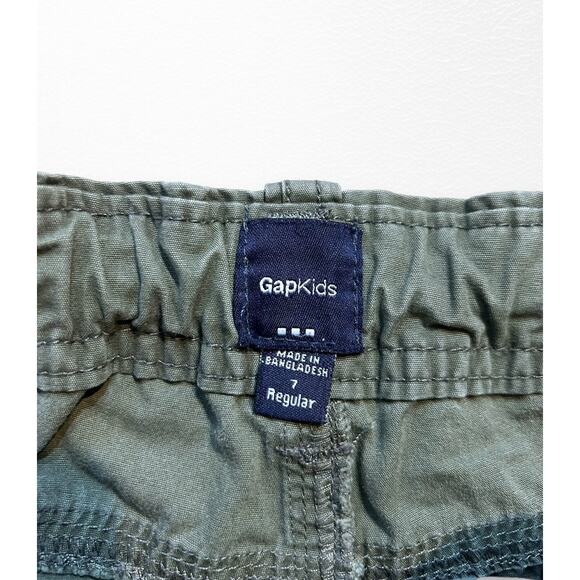 Gap Olive Cargo Shorts, Size 7 - Picture 3 of 5